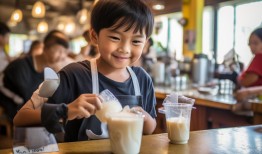 小学生奶茶小老板，月入4000的创业故事