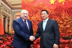 卢卡申科的‘中国行’一场跨越千里的‘友好之旅’