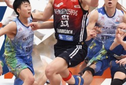 CBA总决赛战报北京险象环生，广厦力挽狂澜，总分战至2-3平！