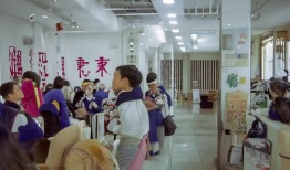 矿藏里的笑料，美乌矿产协议，一场跨界合作的‘金’喜之旅