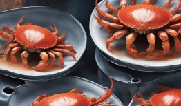 小龙虾价格腰斩，吃货们笑了，但业内却愁眉不展