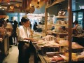 郑州五星级酒店摆地摊日入3万，高端服务也能接地气