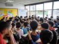 五连问引热议！河南一中学官方账号的‘神回复’是机智还是调皮？