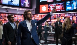 央视揭露盗版剧APP，你的免费剧集，其实是偷来的！