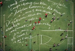 苏超解说词，从绿茵场到作文本，足球的诗意在文字间流淌