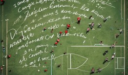 苏超解说词，从绿茵场到作文本，足球的诗意在文字间流淌